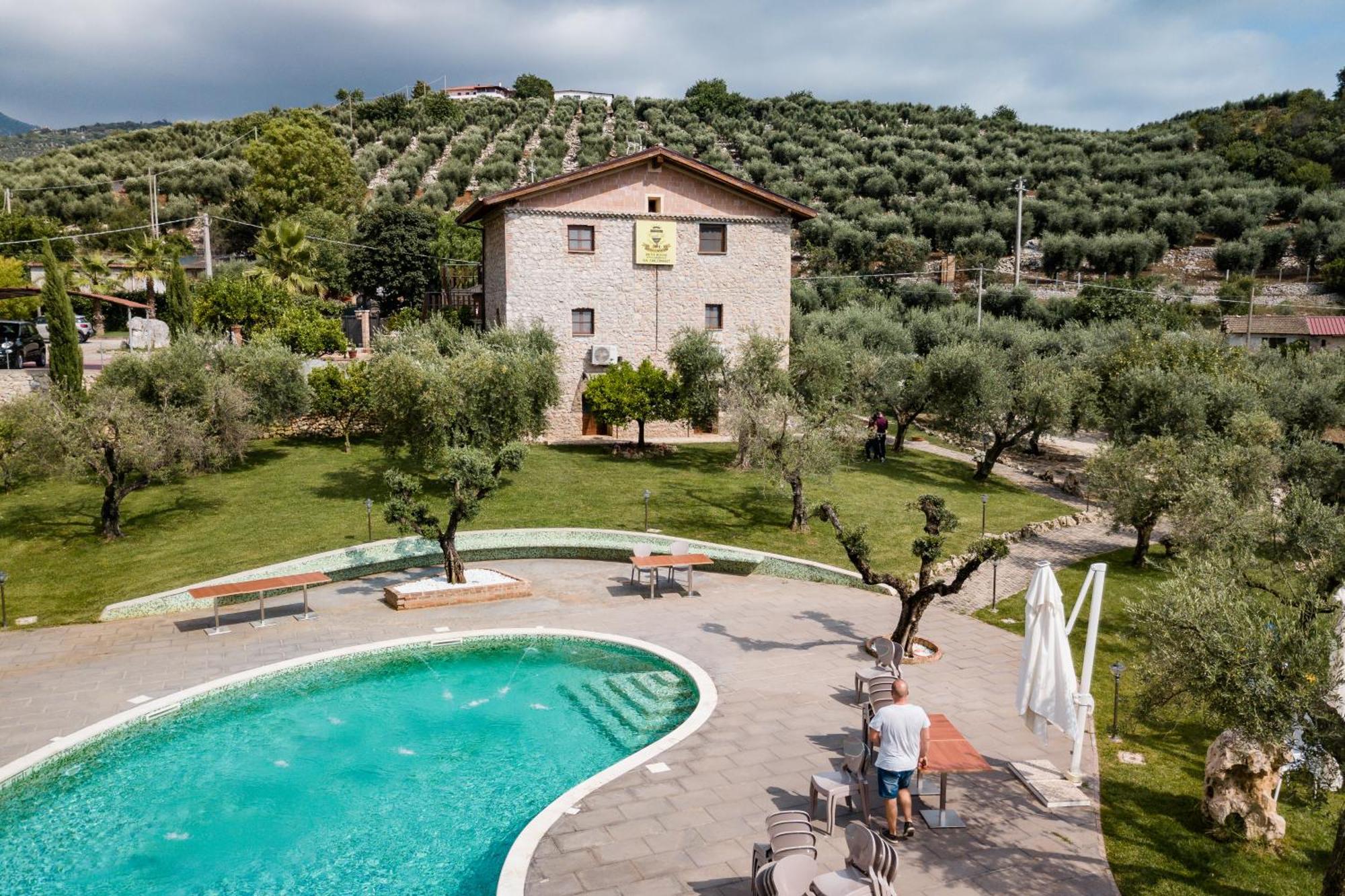 Agriturismo Casale Re Sonnino Eksteriør billede